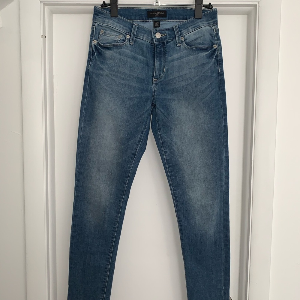 Banana Republic Distressed Hem Skinny Jeans